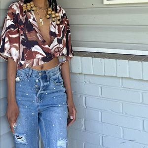 Collared abstract asymmetrical crop top